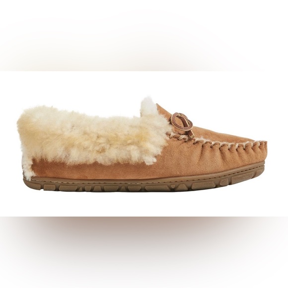 L.L. Bean Shoes - NWT: L.L.Bean Slippers